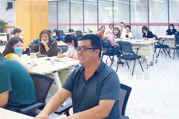 聊城市妇联凝心聚力•感恩同行团建活动